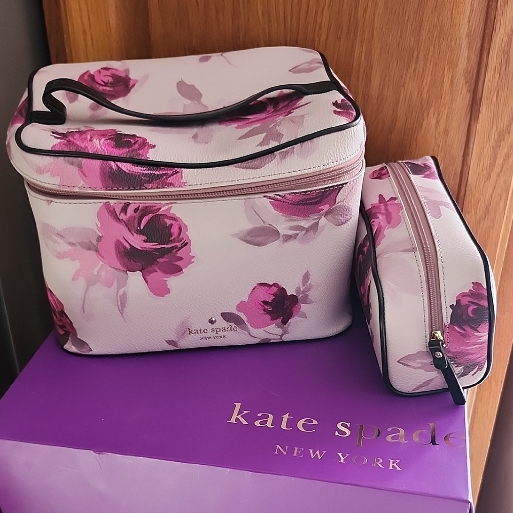 Kate Spade Natalie Large Cosmetic Case & Small Case Pink Floral Pattern NWT